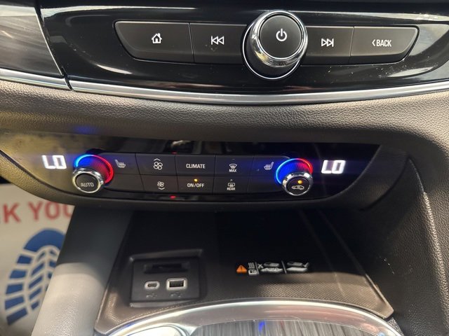 2024 Buick Enclave Essence photo 20