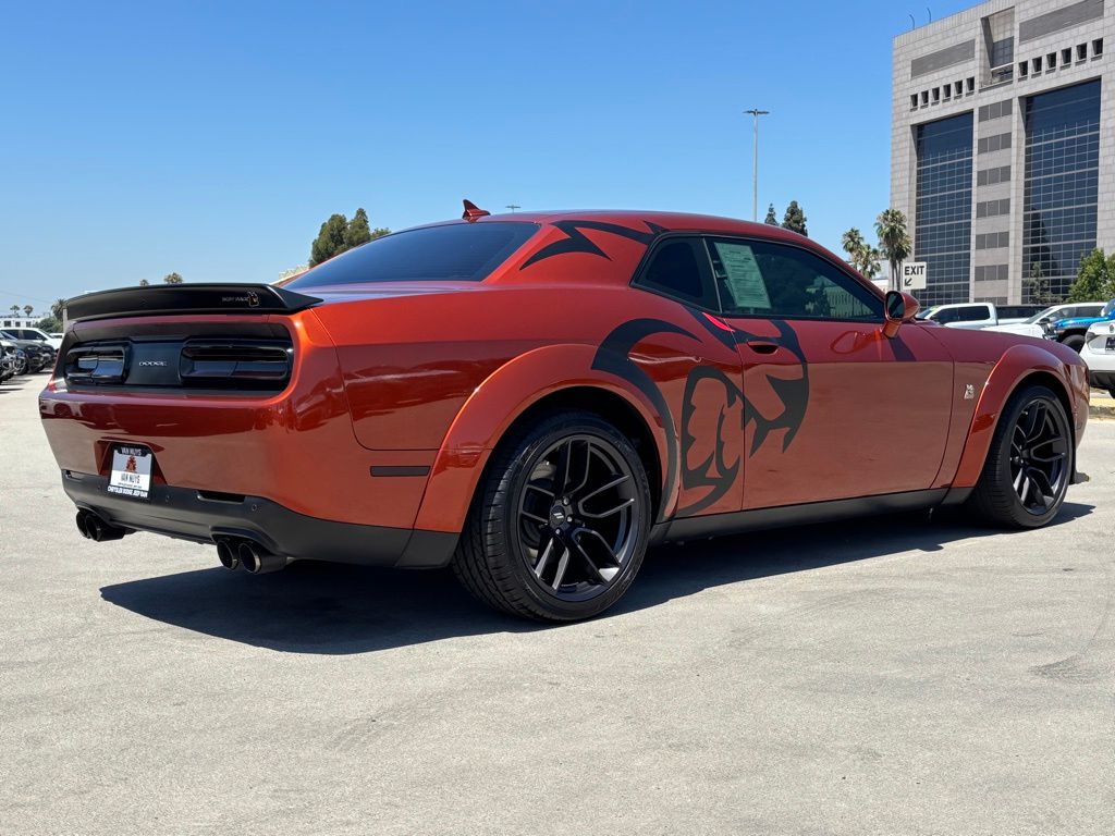 2021 Dodge Challenger R/T Scat Pack Widebody photo 3