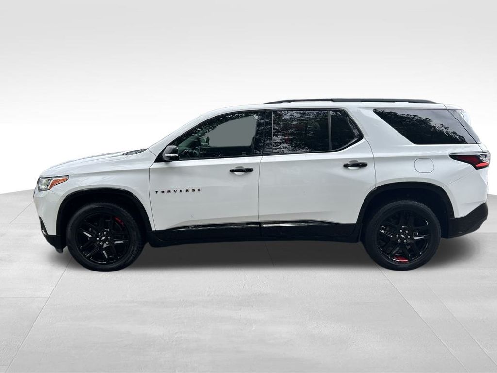 2020 Chevrolet Traverse Premier photo 2