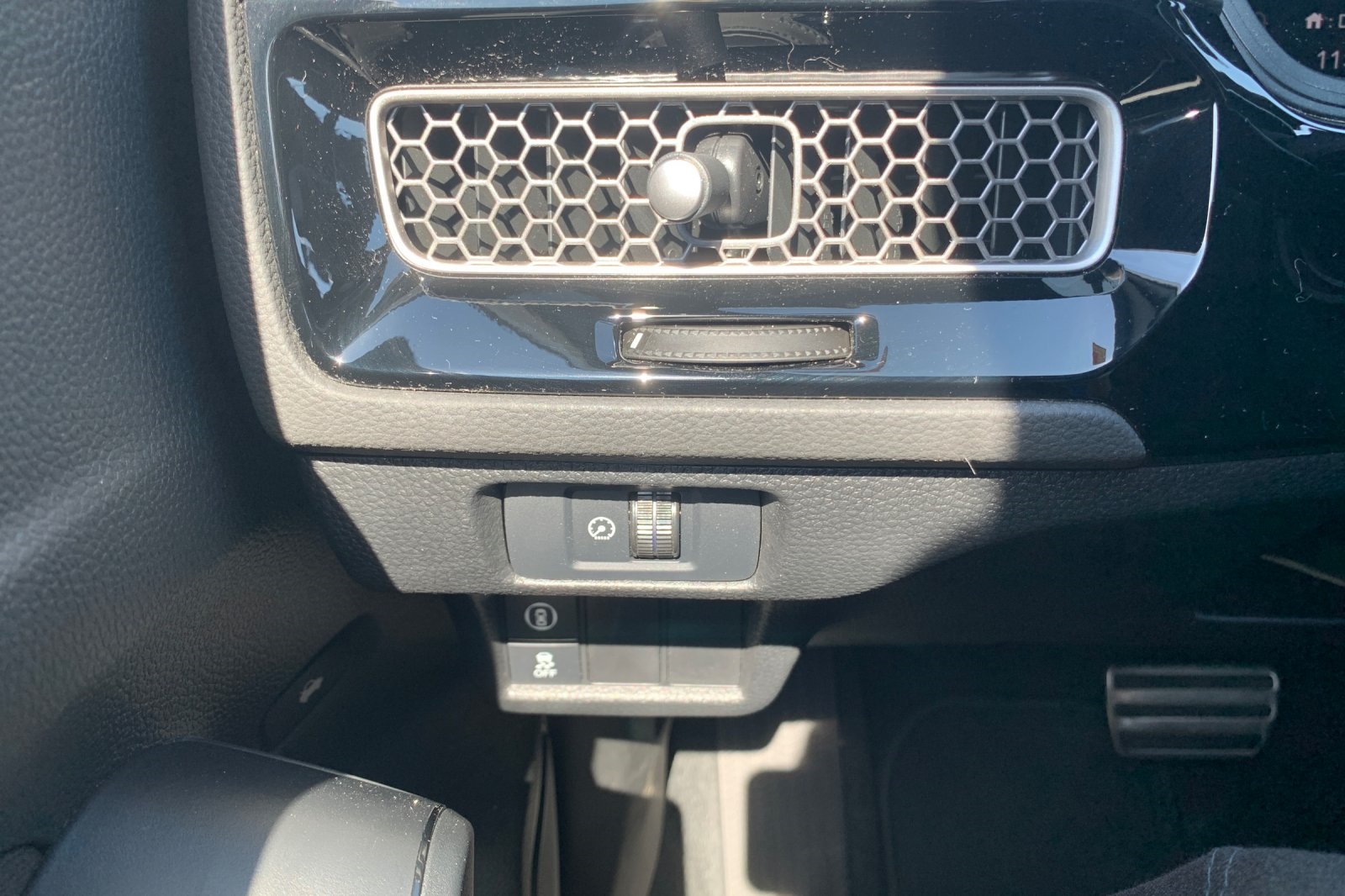 2023 Honda Civic Sport photo 30