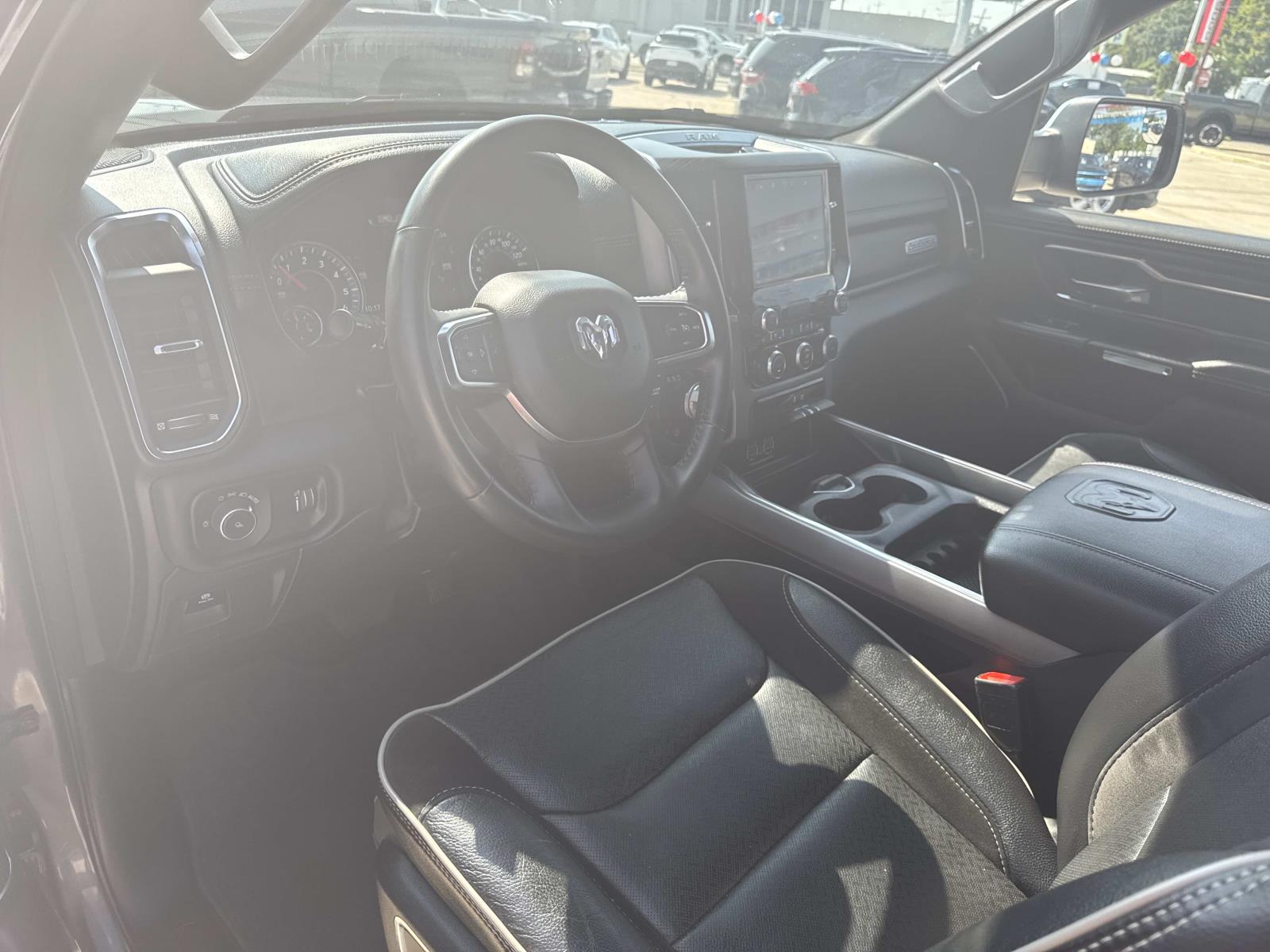 2024 Ram 1500 Laramie photo 16