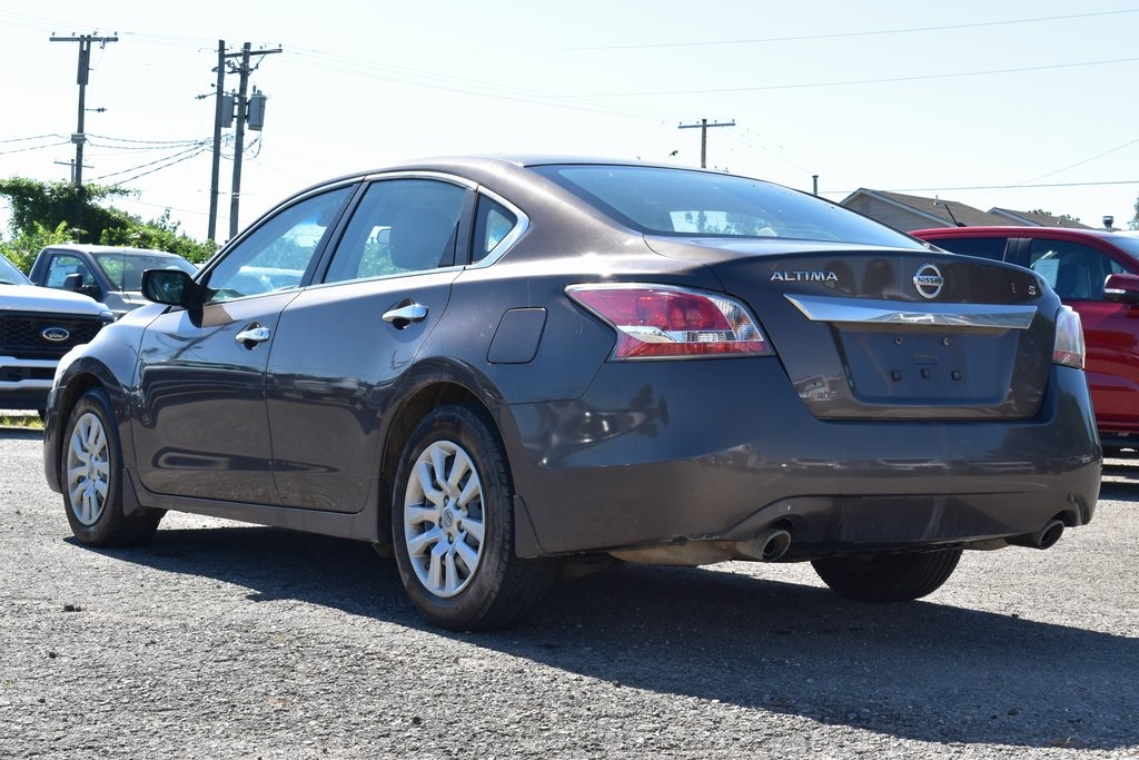 2015 Nissan Altima 2.5 S photo 3