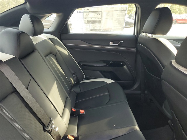 2025 Kia K5 GT-Line photo 28