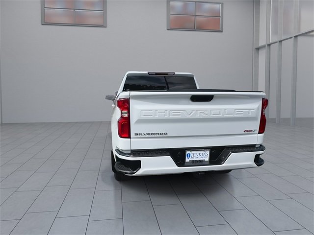 2023 Chevrolet Silverado 1500 RST photo 7
