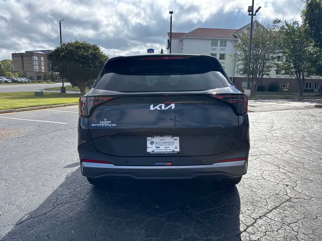 2026 Kia Sportage EX photo 3
