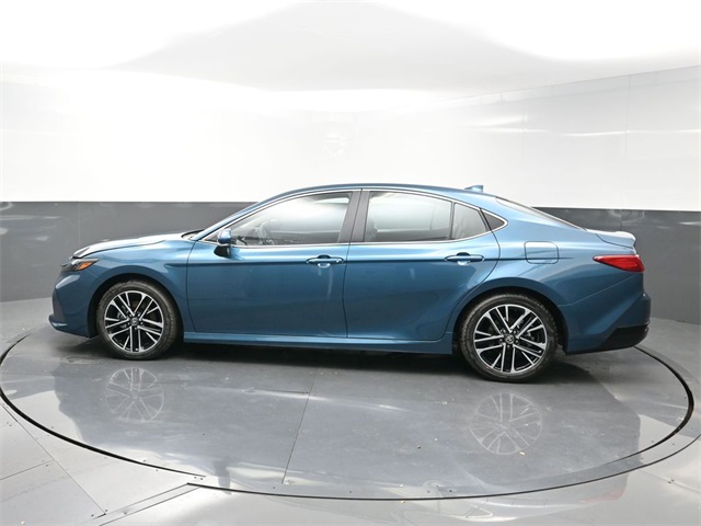 2026 Toyota Camry XLE photo 4