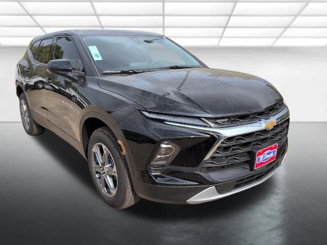 2025 Chevrolet Blazer 2LT's photo
