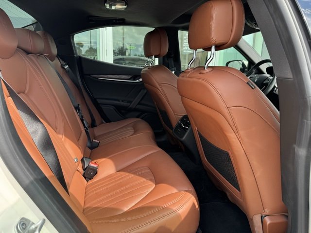 2022 Maserati Ghibli Modena photo 8