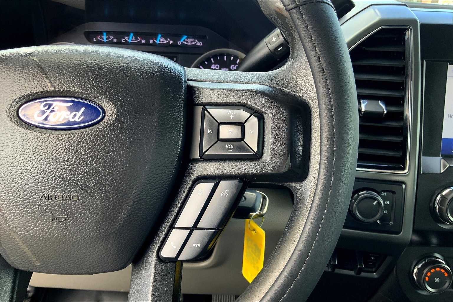 2022 Ford F-250 XLT photo 24
