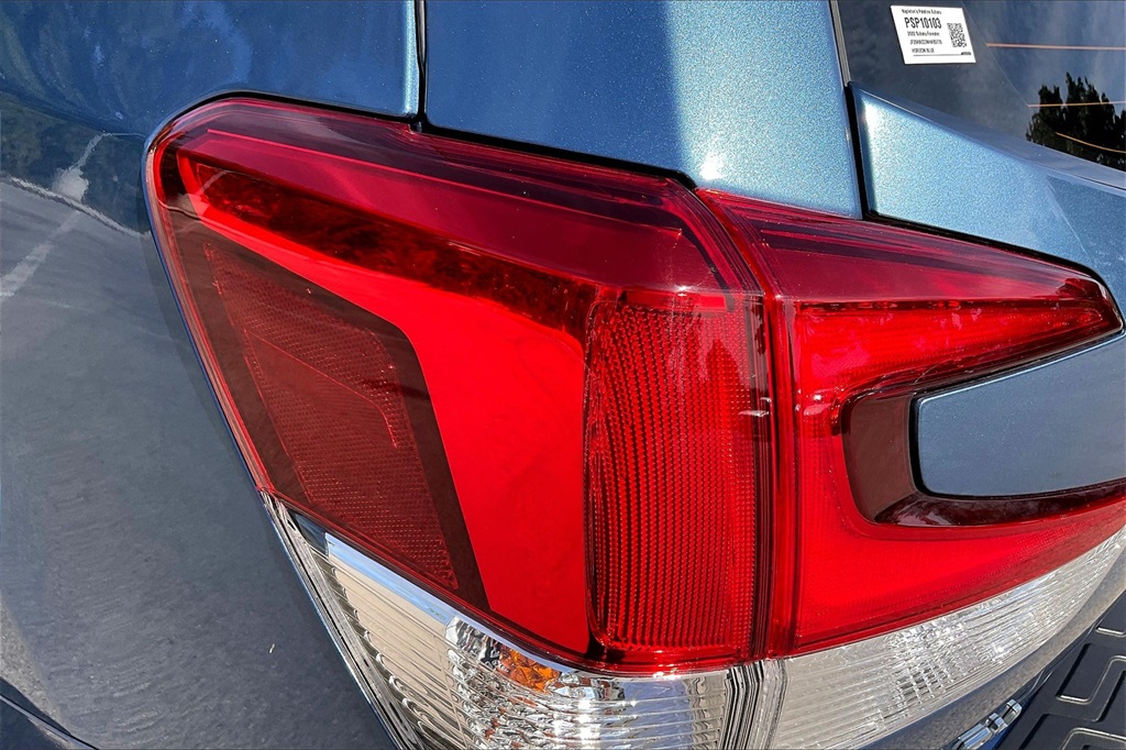 2022 Subaru Forester Base photo 28