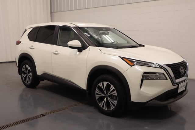 2023 Nissan Rogue SV photo 2