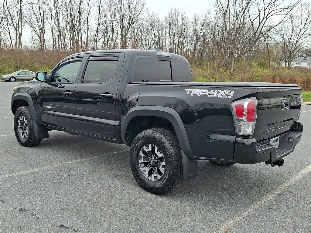 2021 Toyota Tacoma TRD Off-Road photo 4