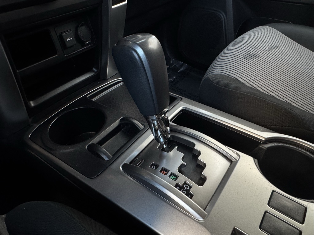2024 Toyota 4Runner SR5 photo 25