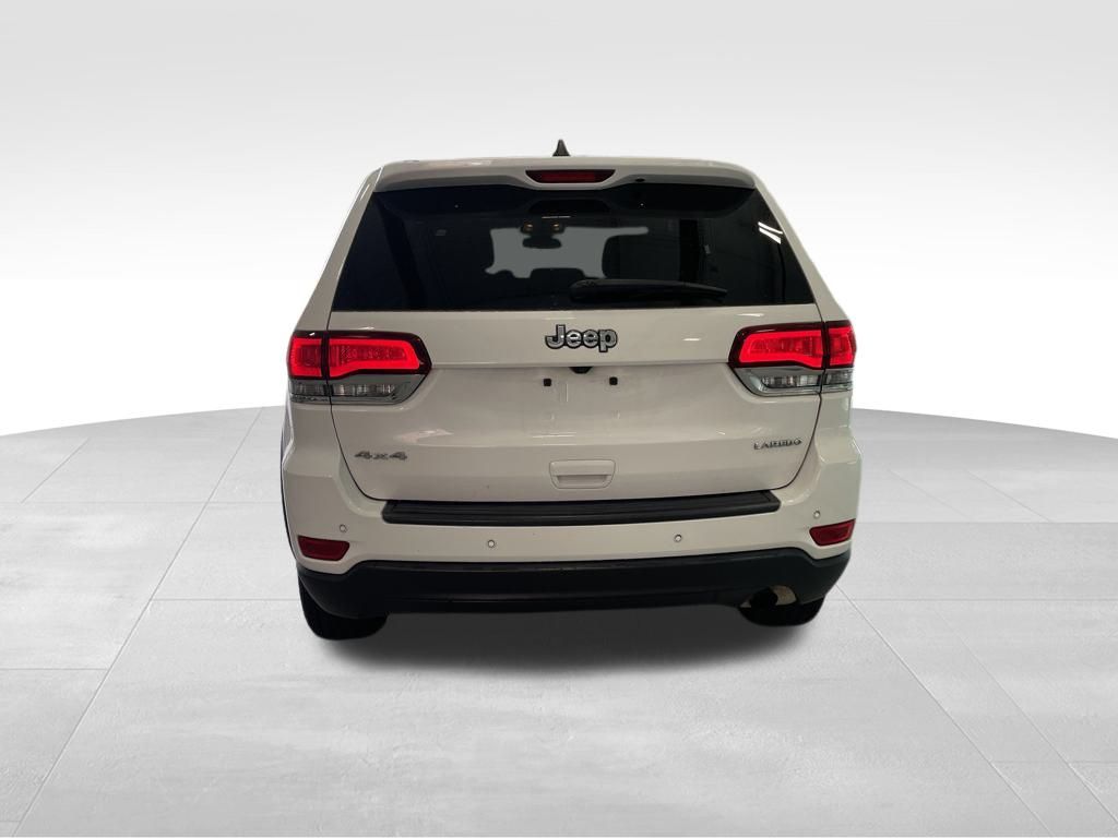 2020 Jeep Grand Cherokee Laredo E photo 4