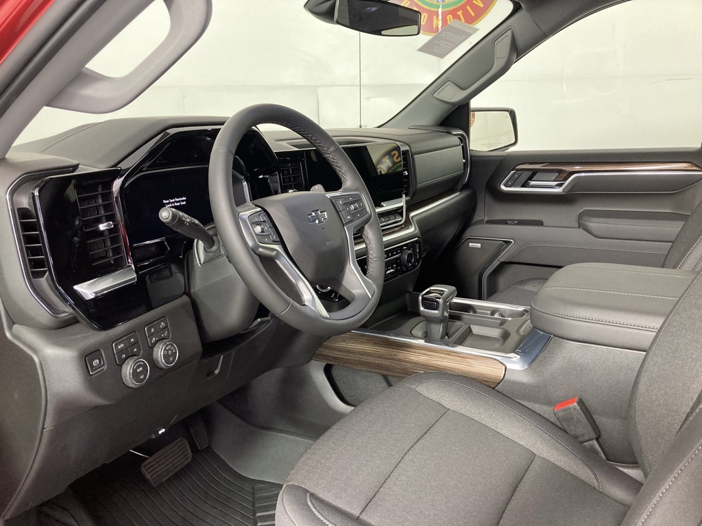 2026 Chevrolet Silverado 1500 RST photo 12