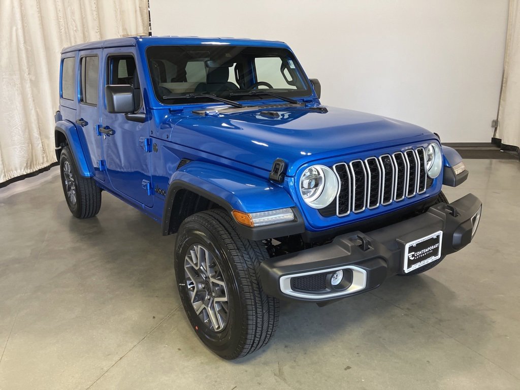 2025 Jeep Wrangler 4-Door Sahara's photo