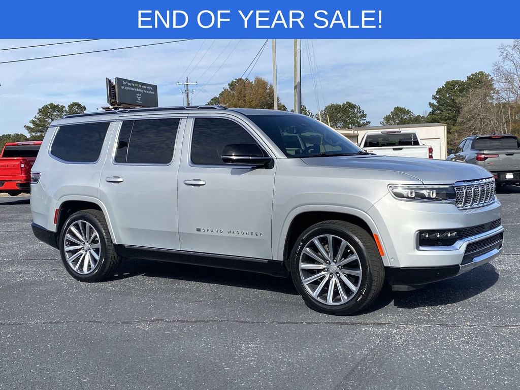 2023 Jeep Grand Wagoneer Series II's photo