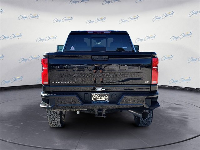 2025 Chevrolet Silverado 2500HD LT photo 4
