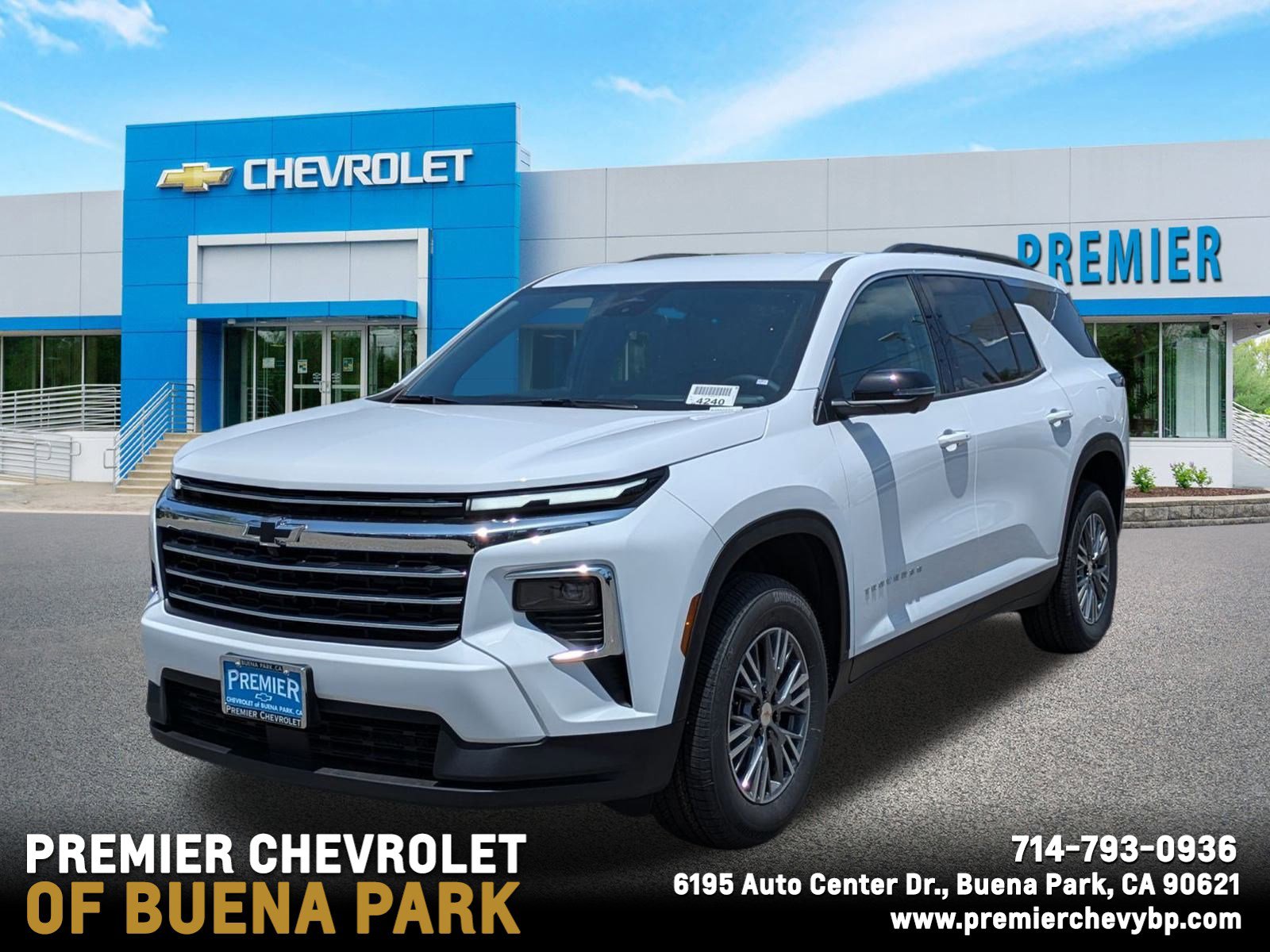 2025 Chevrolet Traverse LT's photo