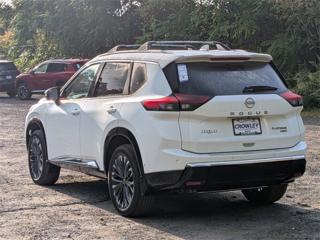 2026 Nissan Rogue Platinum photo 4
