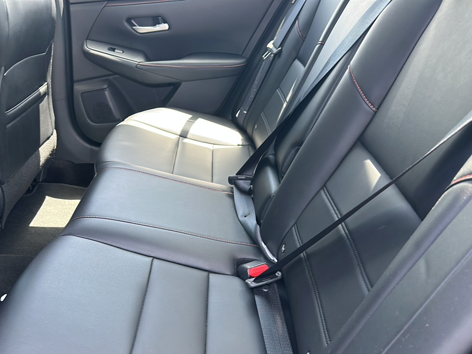 2024 Nissan Sentra SR photo 4