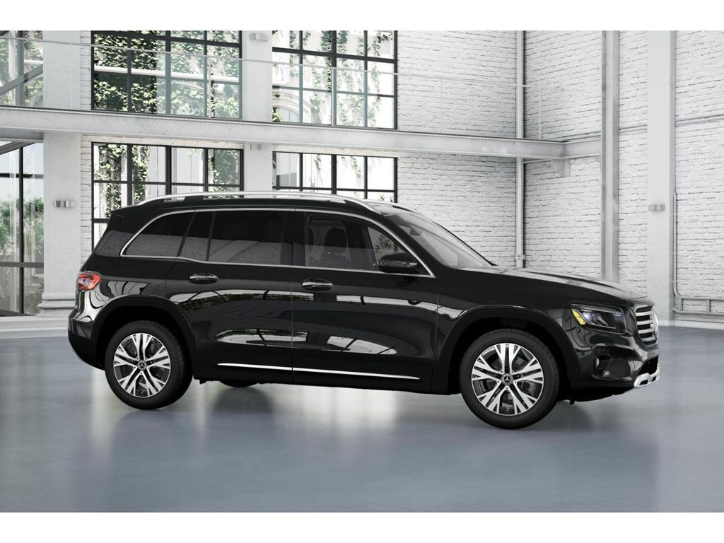 2025 Mercedes Benz GLB 250 4MATIC photo 14