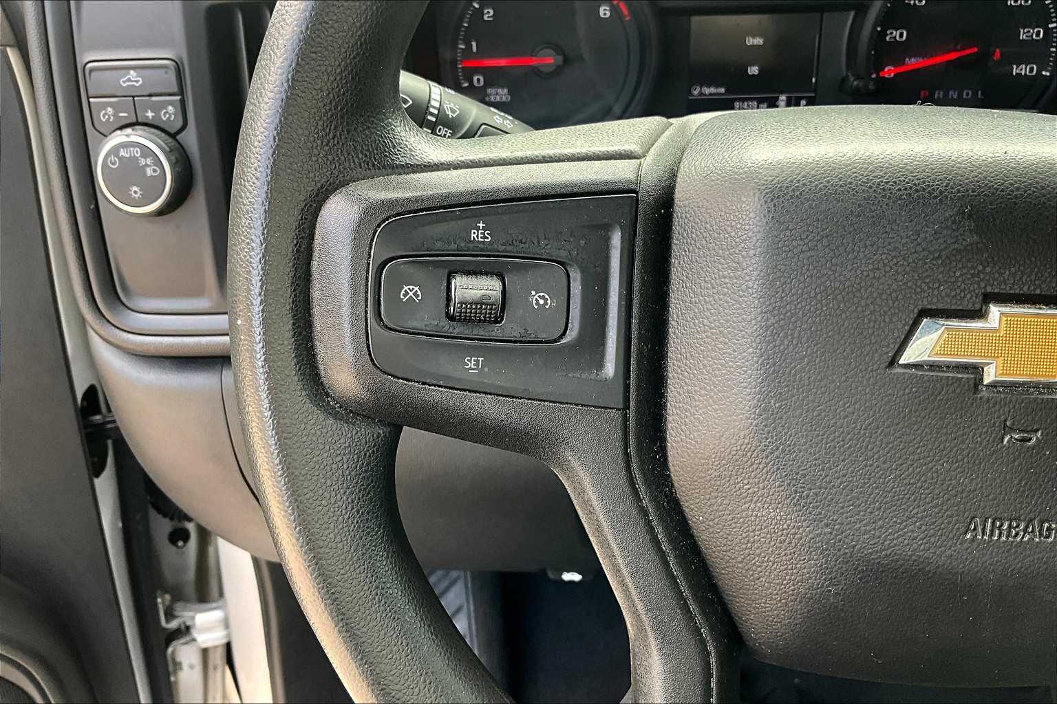 2019 Chevrolet Silverado 1500 Custom photo 18