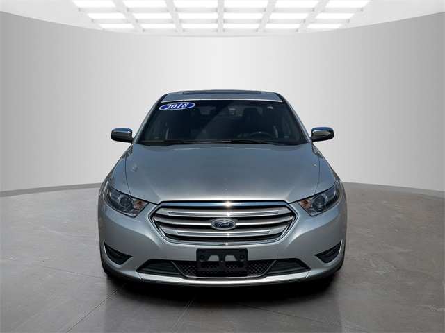 2018 Ford Taurus Limited photo 2