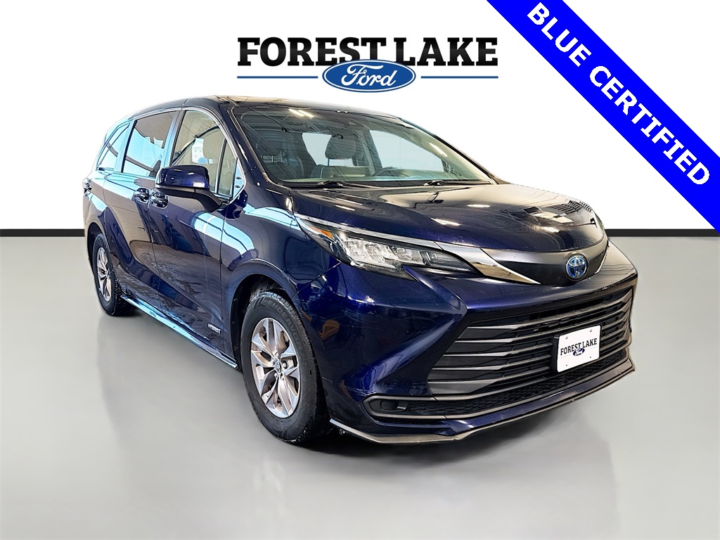 2021 Toyota Sienna LE
