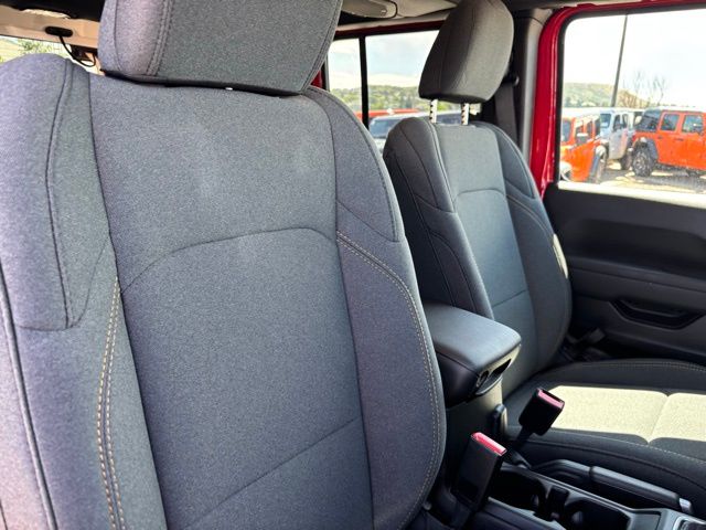 2025 Jeep Wrangler Sport S 4xe photo 23