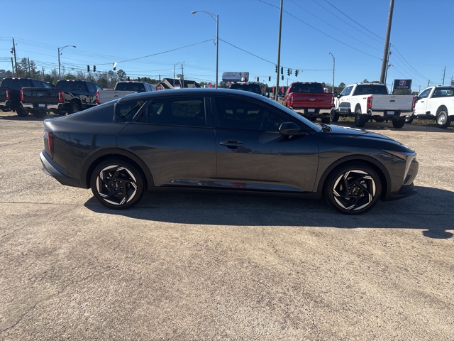 2025 Kia K4 EX's photo