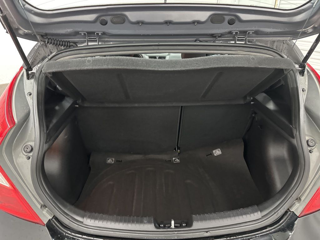 2015 Hyundai Accent GS photo 11