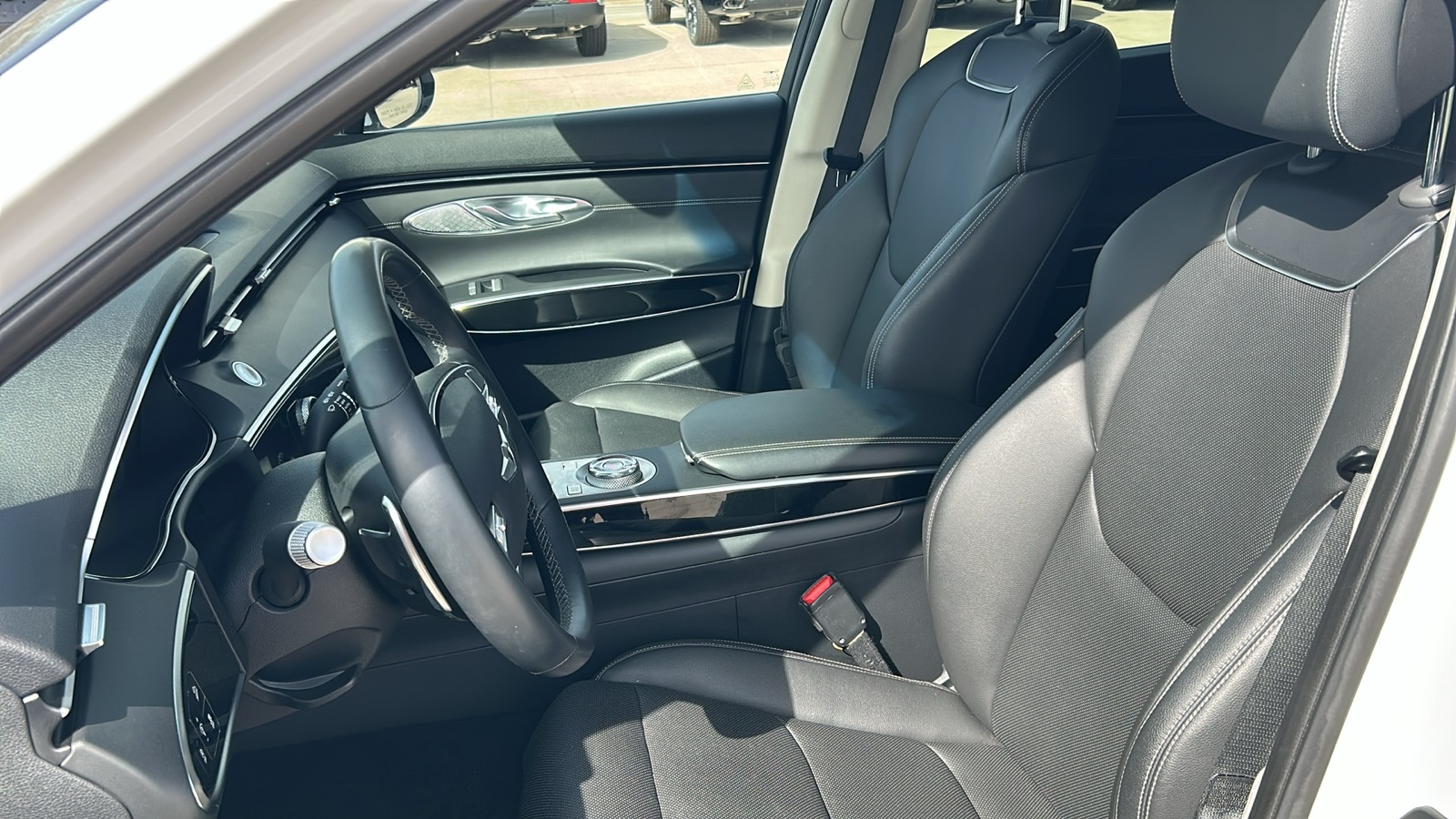 2023 Genesis GV70 2.5T photo 10
