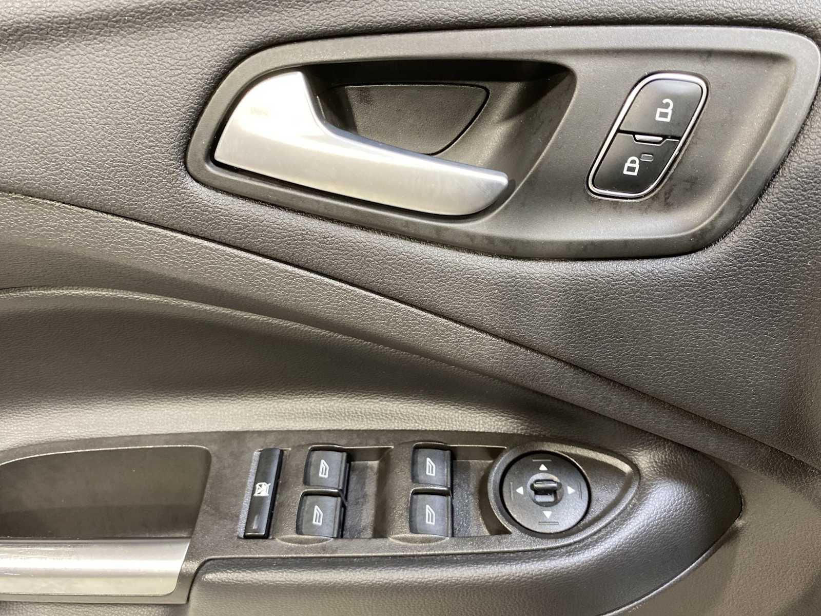 2018 Ford Escape SE photo 22