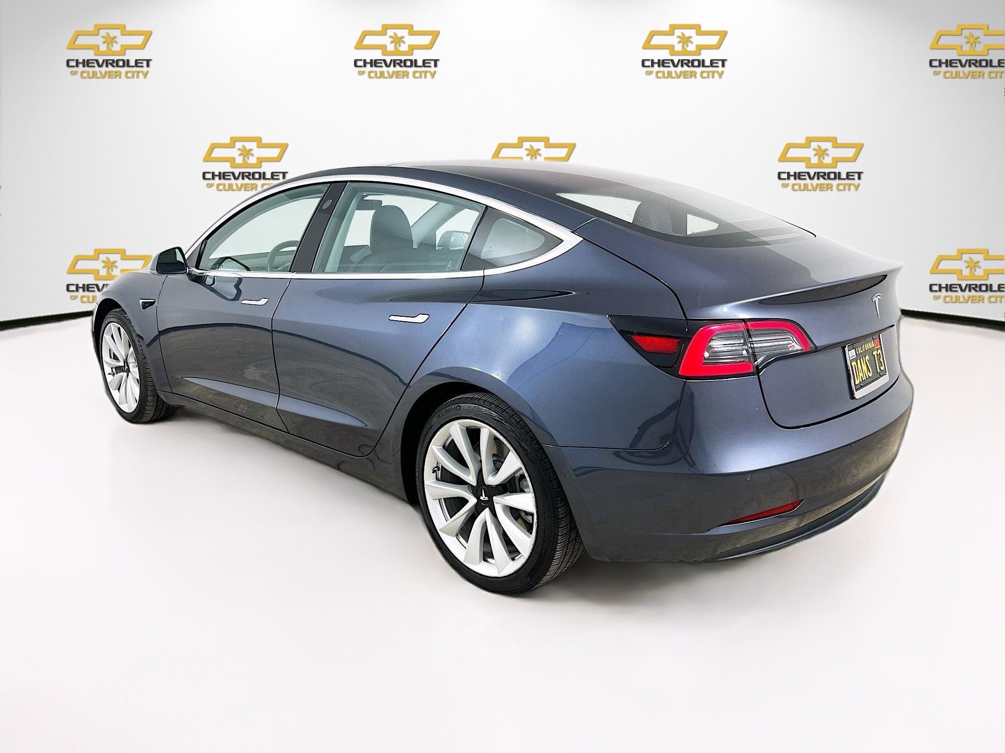 2018 Tesla Model 3 Long Range photo 5