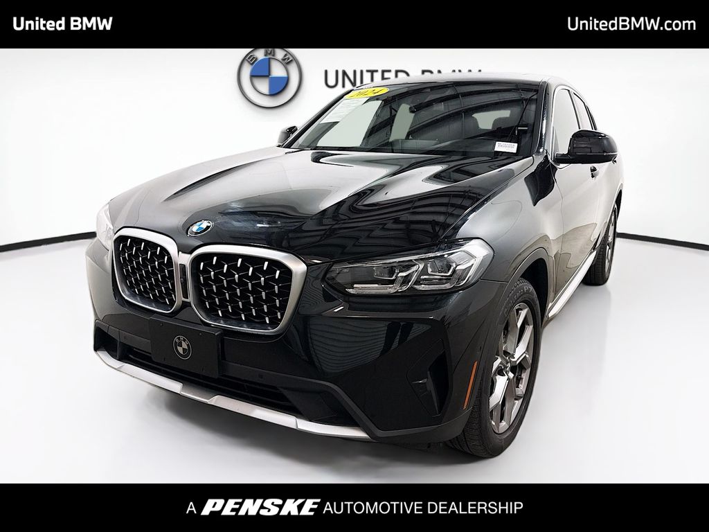2024 BMW X4 30i's photo