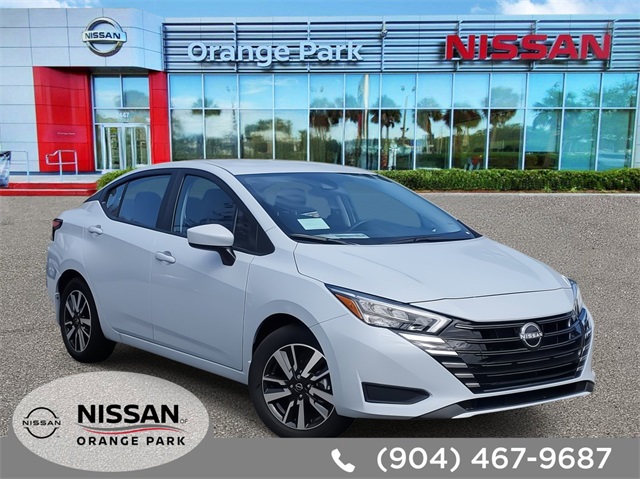 2025 Nissan Versa SV's photo