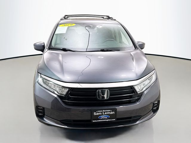 2021 Honda Odyssey Touring photo 2