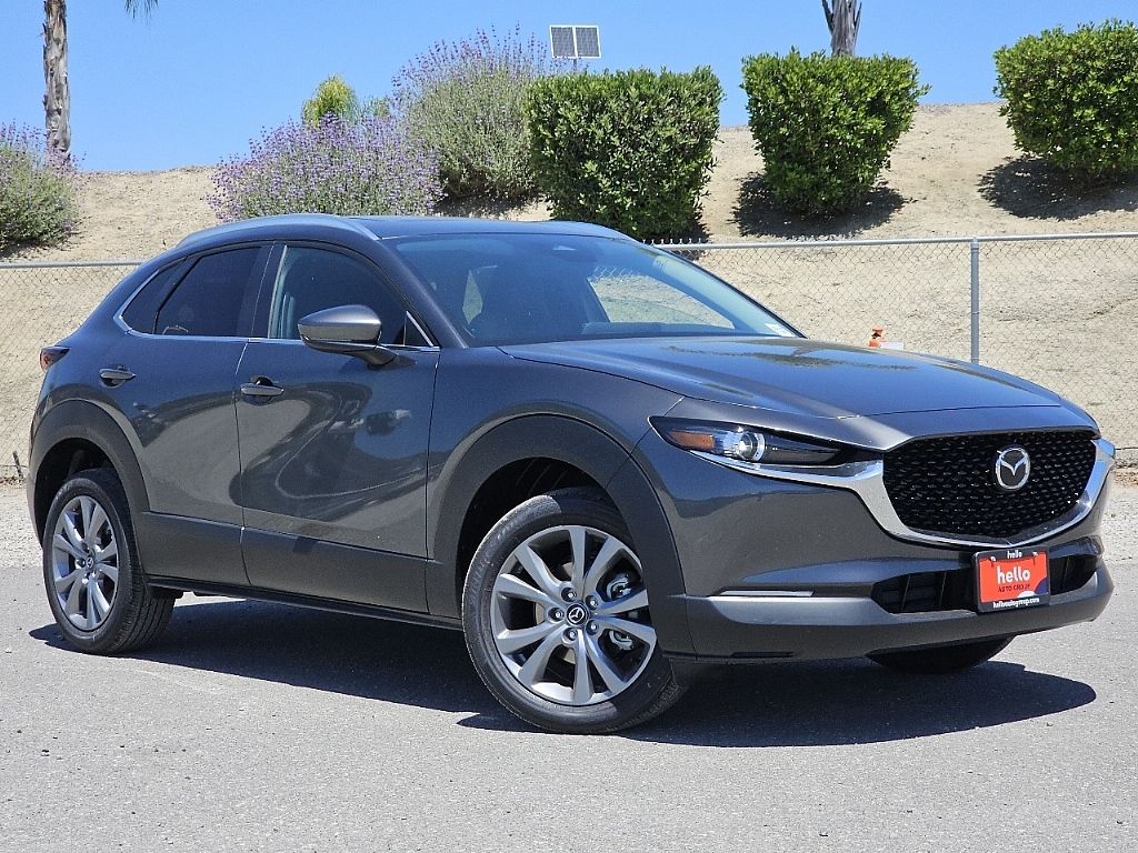 2025 Mazda CX-30 2.5 S Preferred photo 2