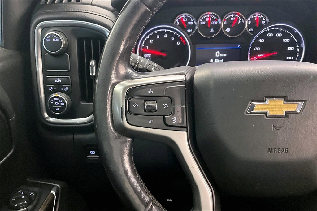 2020 Chevrolet Silverado 1500 LT photo 17