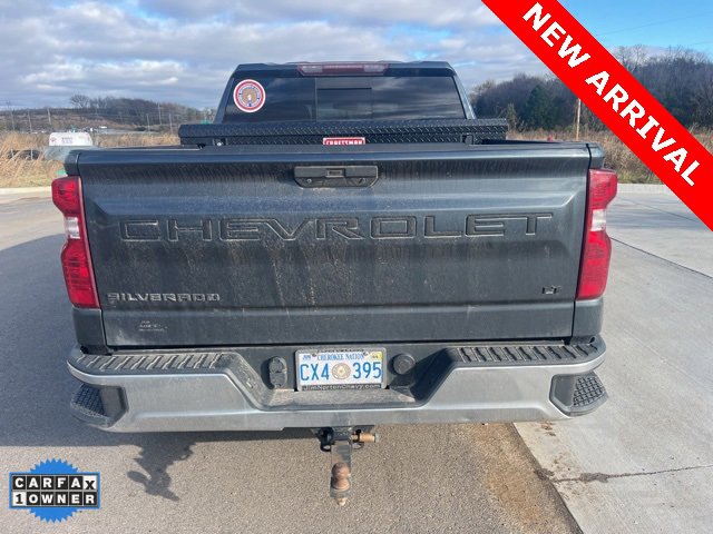 2019 Chevrolet Silverado 1500 LT photo 4