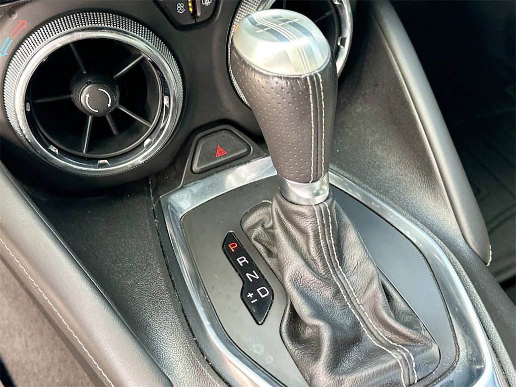 2019 Chevrolet Camaro 2SS photo 16