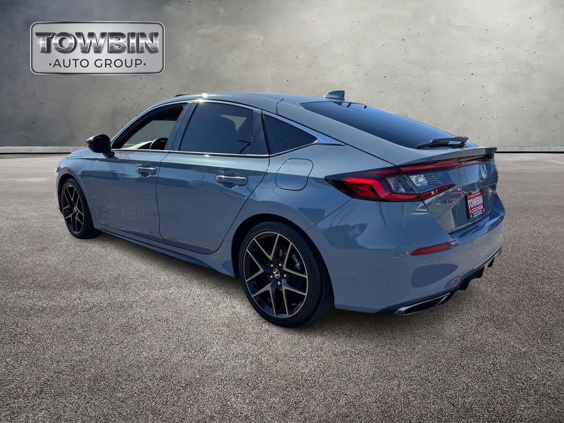 2022 Honda Civic Sport Touring photo 4