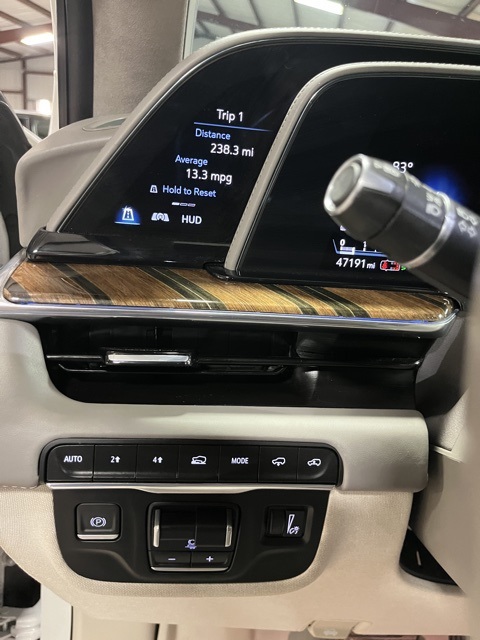 2022 Cadillac Escalade ESV Sport Platinum photo 26