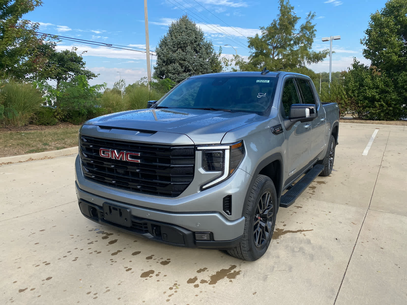 2026 Gmc Sierra 1500 Elevation photo 2