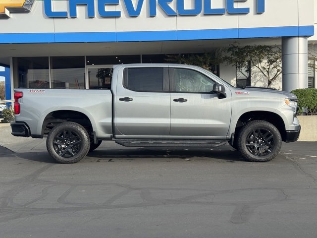 2026 Chevrolet Silverado 1500 LT Trail Boss photo 4