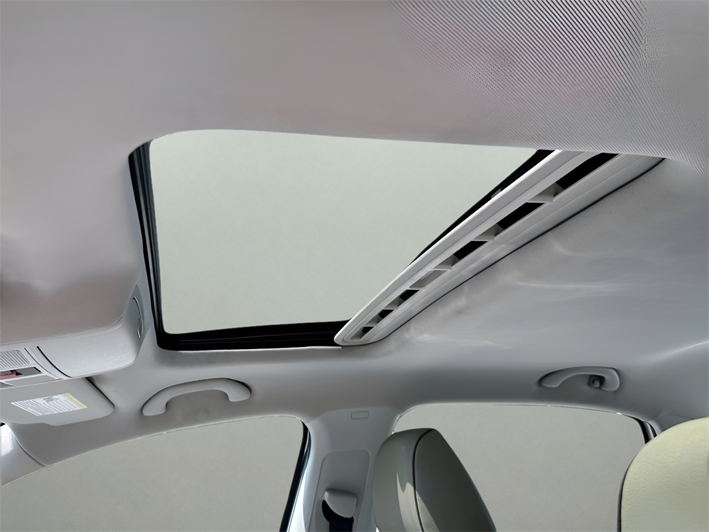 2018 Volkswagen Passat SE photo 5