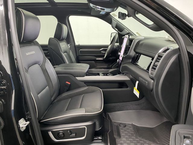 2025 Ram 1500 Laramie photo 32