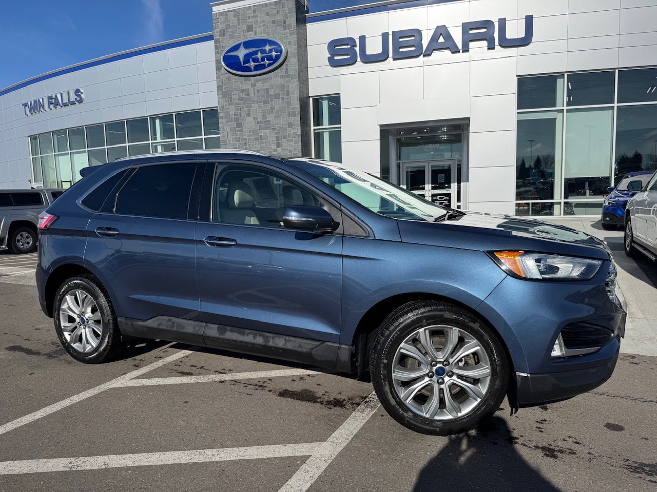 2019 Ford Edge Titanium