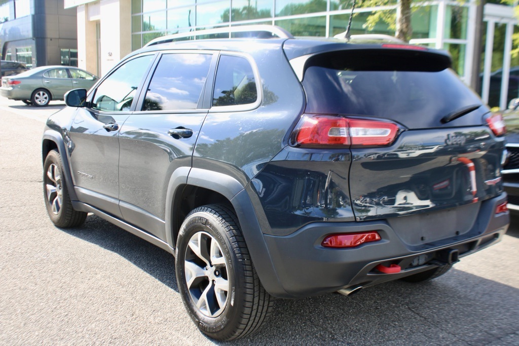 2016 Jeep Cherokee Trailhawk photo 8